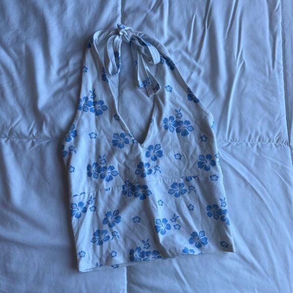 Hollister Blue and White Hawaiian Floral Halter Top - Picture 2 of 6